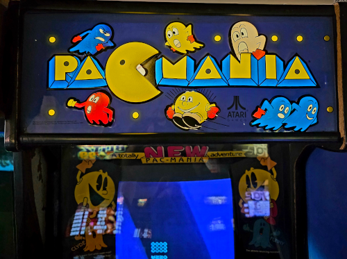 Pac-Mania